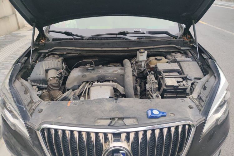 Used Buick Envision 2014 28T Four-Wheel Drive Luxury Model Engine Bay