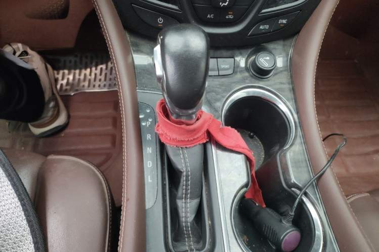 Used Buick Envision 2014 28T Four-Wheel Drive Luxury Model Gear Lever