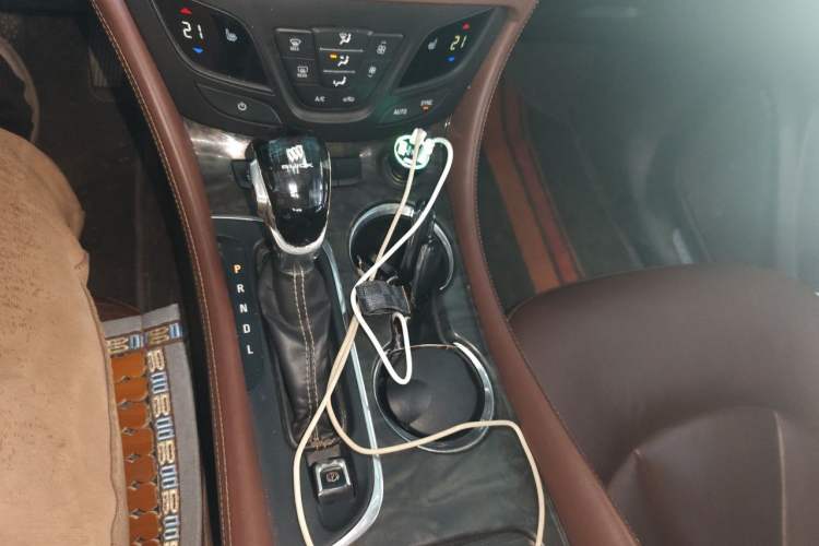 Used Buick Envision 2014 28T Four-Wheel Drive Elite Model Gear Lever