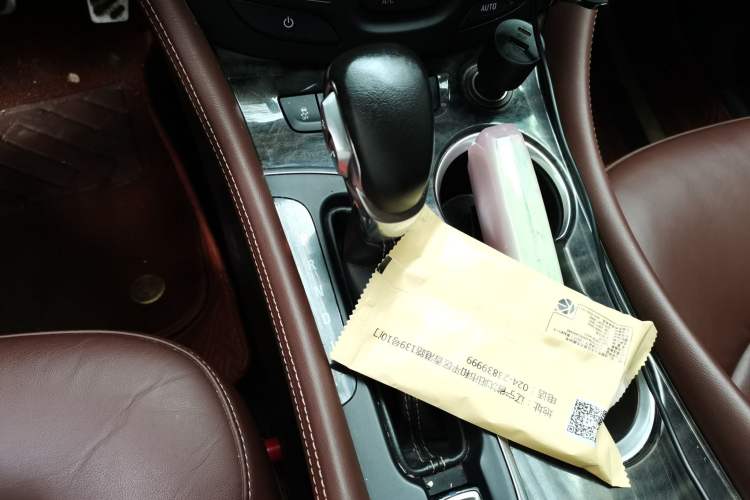 Used Buick Envision 2014 28T Four-Wheel Drive Elite Model Gear Lever