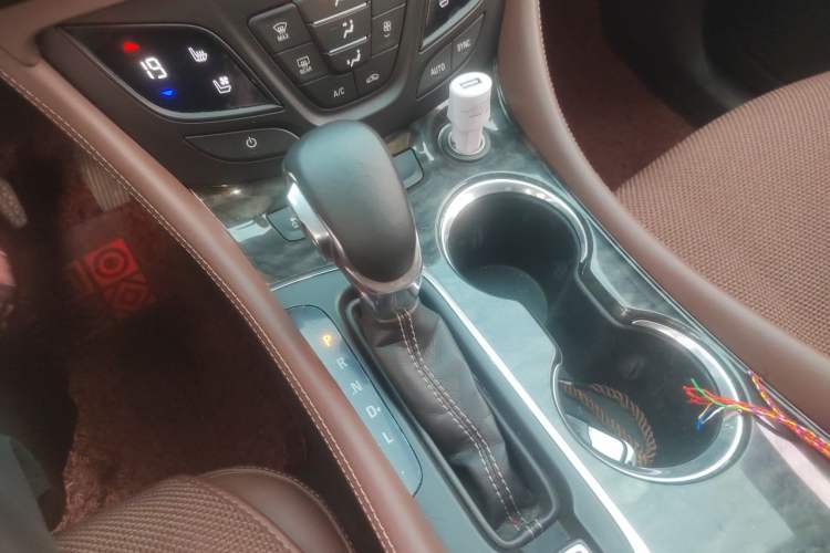 Used Buick Envision 2014 28T Four-Wheel Drive Luxury Model Gear Lever