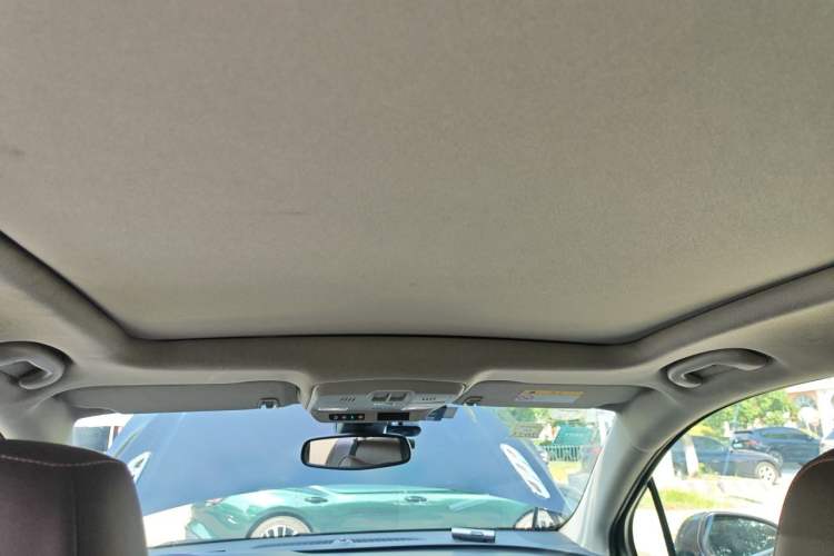 Used Buick Envision 2014 28T Four-Wheel Drive Luxury Model Headliner