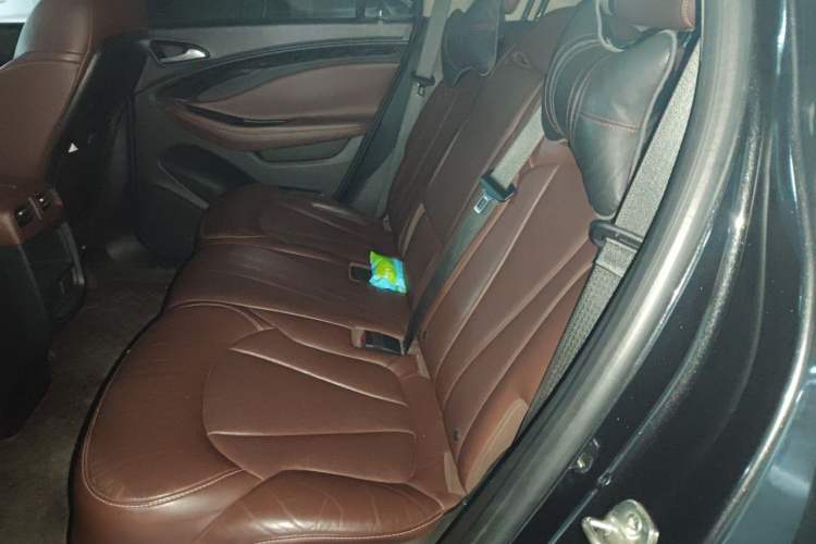 Used Buick Envision 2014 28T Four-Wheel Drive All-Terrain Flagship Edition Left Rear Seat