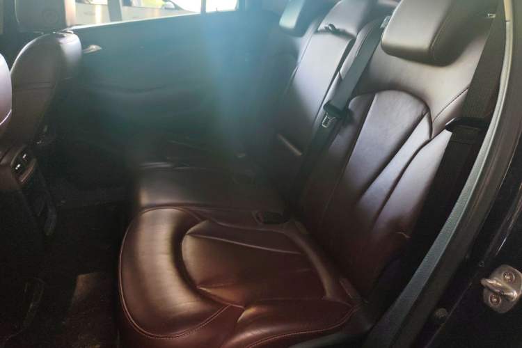 Used Buick Envision 2014 28T Four-Wheel Drive Elite Model Left Rear Seat