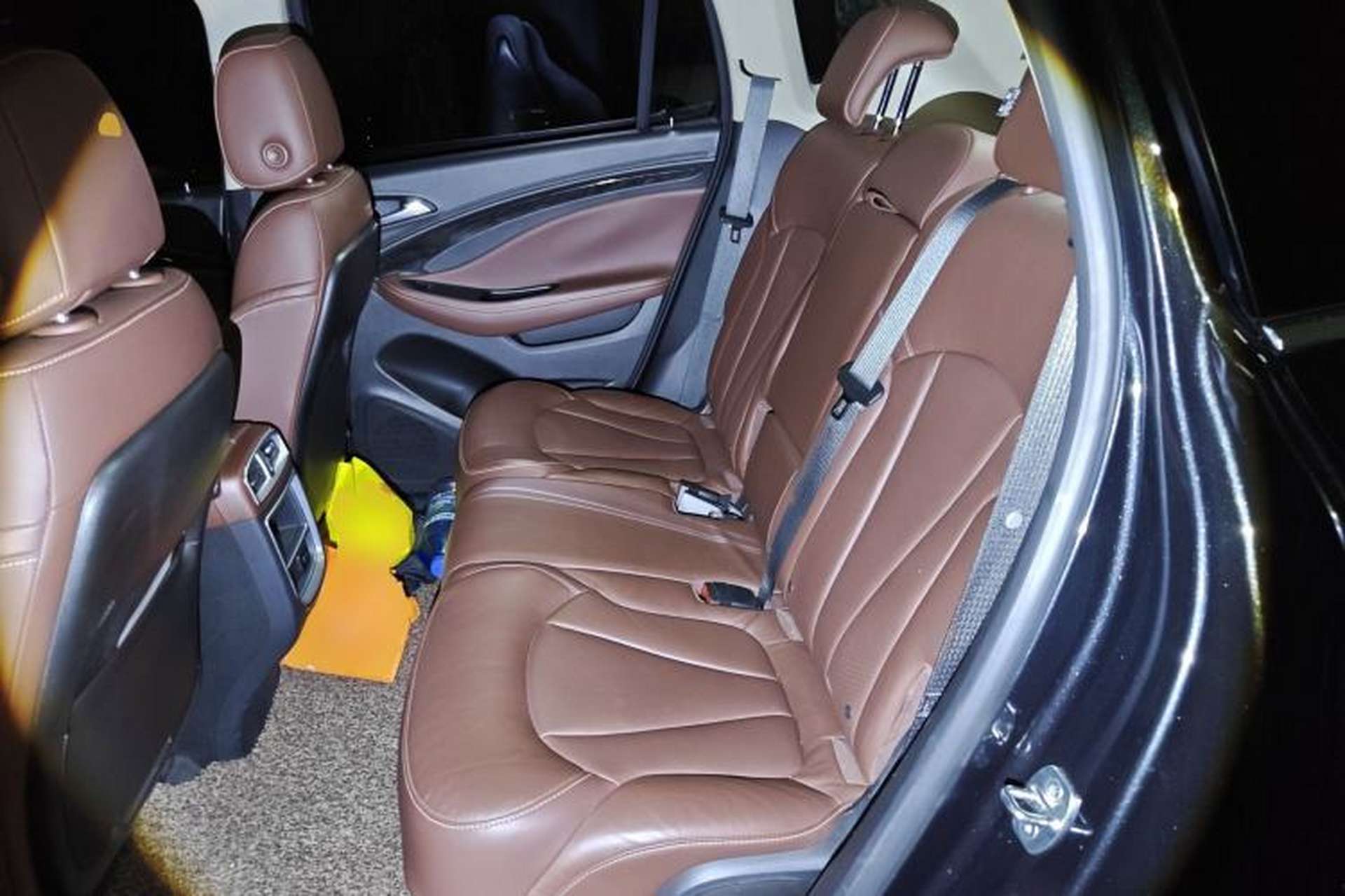 Used Buick Envision 2014 28T All-Wheel-Drive Versatile Sports Flagship Edition Left Rear Seat