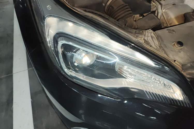 Used Buick Envision 2014 28T Four-Wheel Drive All-Terrain Flagship Edition Right Front Headlight