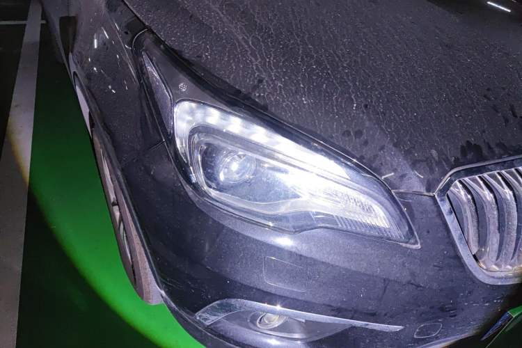 Used Buick Envision 2014 28T Four-Wheel Drive Elite Model Right Front Headlight