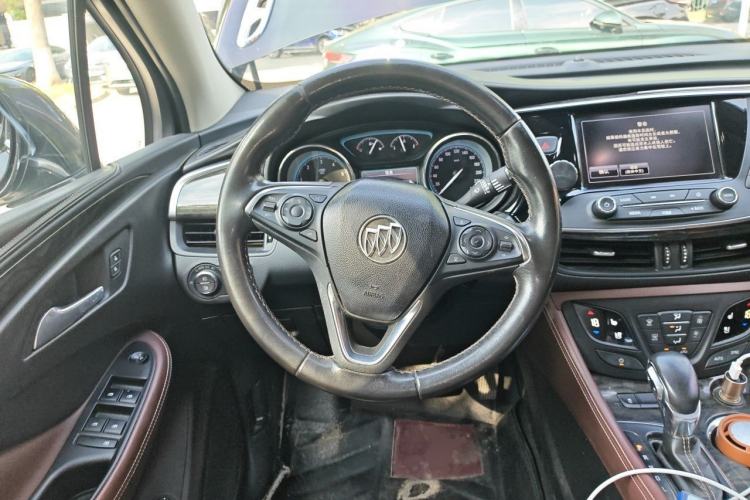 Used Buick Envision 2014 28T Four-Wheel Drive Luxury Model Steering Wheel