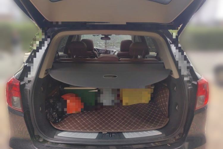 Used Buick Envision 2014 28T Four-Wheel Drive Luxury Model Trunk