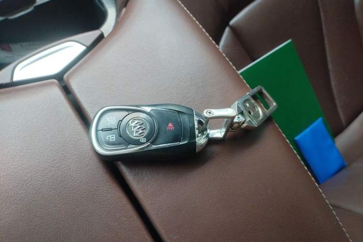 Used Buick Envision 2014 28T Four-Wheel Drive Elite Model Vehicle Key
