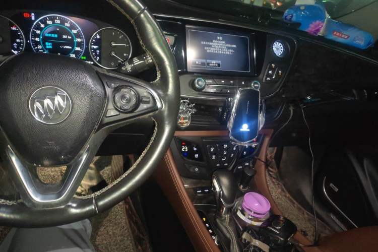 Used Buick Envision 2014 28T Four-Wheel Drive Luxury Model Audio And AC Panel