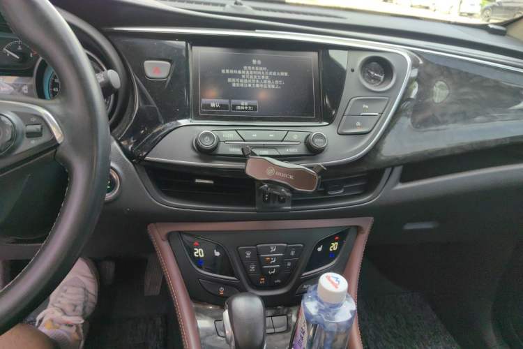 Used Buick Envision 2014 28T Four-Wheel Drive Elite Model Audio And AC Panel