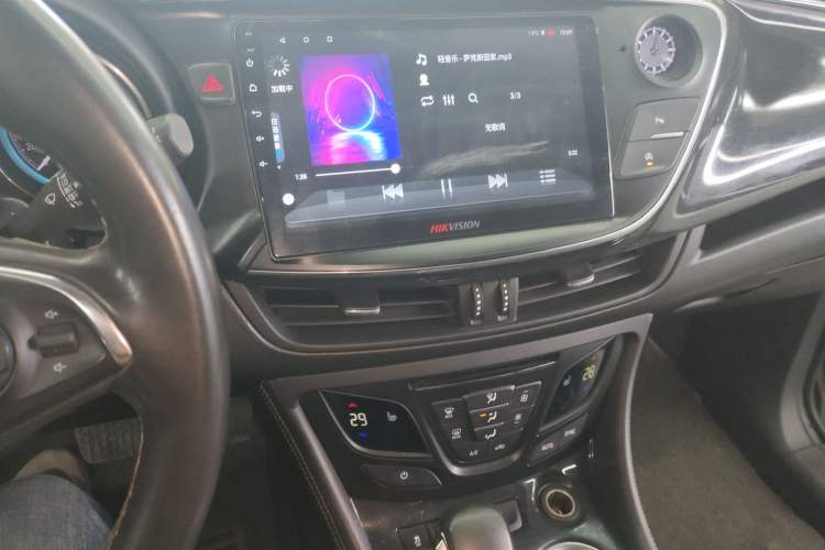 Used Buick Envision 2014 28T Four-Wheel Drive Elite Model Audio And AC Panel