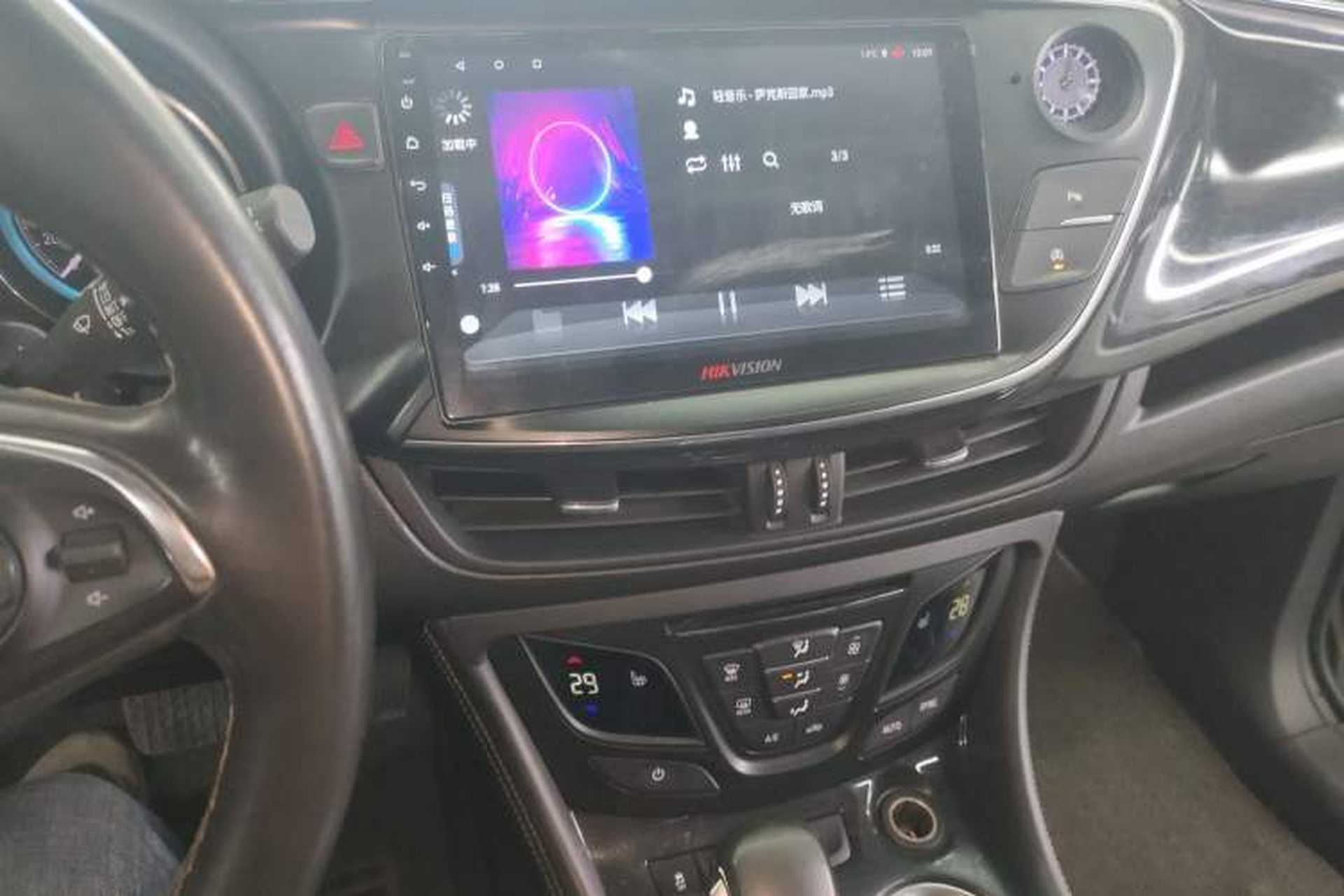 Used Buick Envision 2014 28T Four-Wheel Drive Elite Model Audio And AC Panel