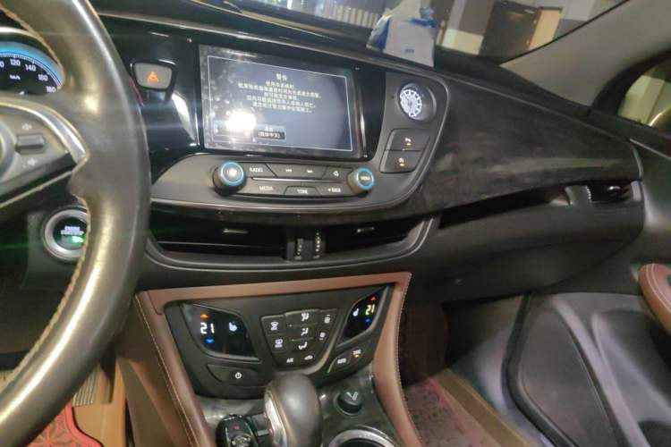 Used Buick Envision 2014 28T Four-Wheel Drive Elite Model Audio And AC Panel