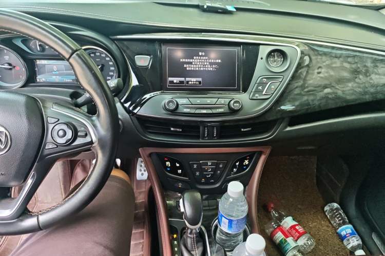 Used Buick Envision 2014 28T Four-Wheel Drive Luxury Model Audio And AC Panel