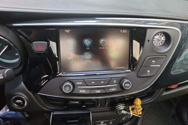 Used Buick Envision 2014 28T Four-Wheel Drive Elite Model Audio And AC Panel