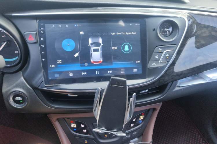Used Buick Envision 2014 28T Four-Wheel Drive Luxury Model Audio And AC Panel