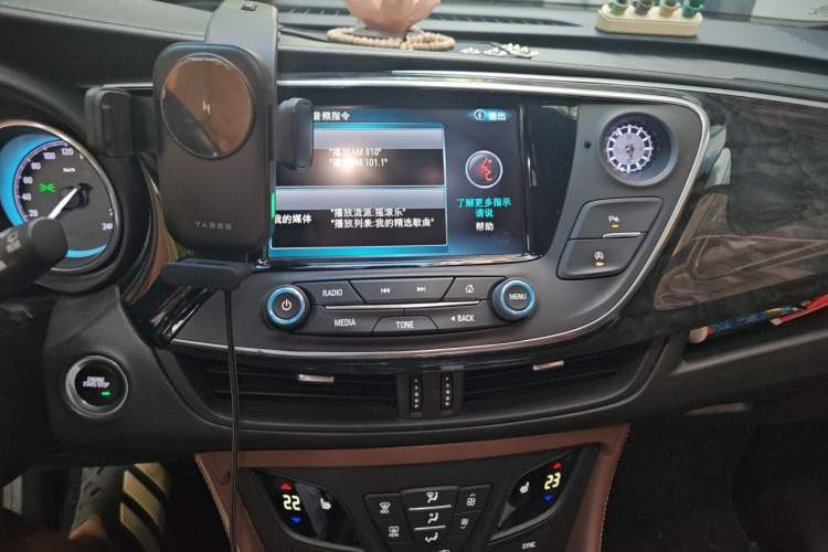 Used Buick Envision 2014 28T Four-Wheel Drive Elite Model Audio And AC Panel