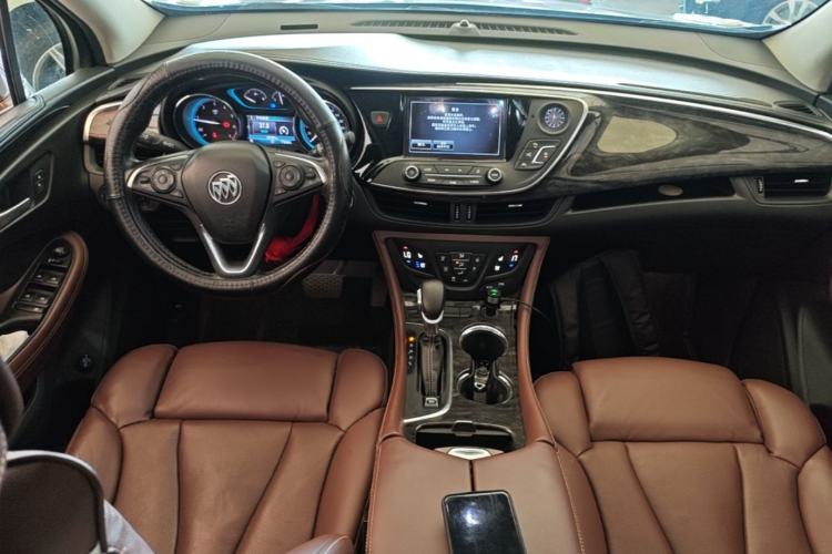 Used Buick Envision 2014 28T Four-Wheel Drive Luxury Model Center Console