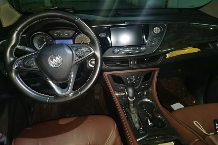 Used Buick Envision 2014 28T Four-Wheel Drive Elite Model Center Console