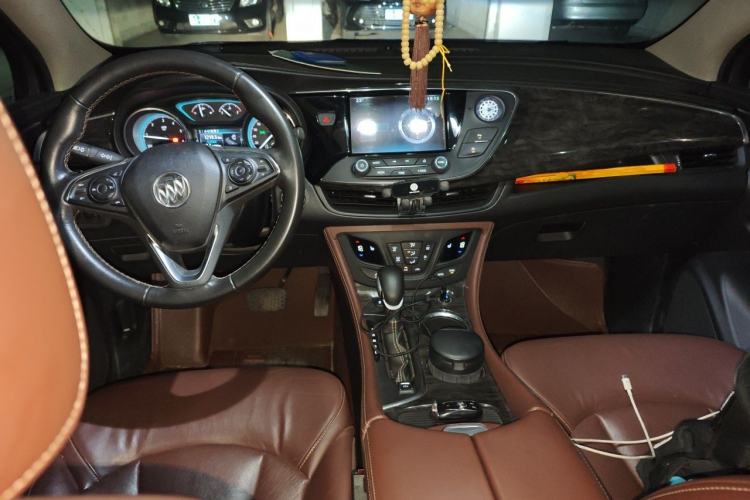 Used Buick Envision 2014 28T Four-Wheel Drive Elite Model Center Console