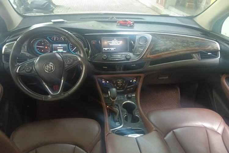 Used Buick Envision 2014 28T Four-Wheel Drive Elite Model Center Console