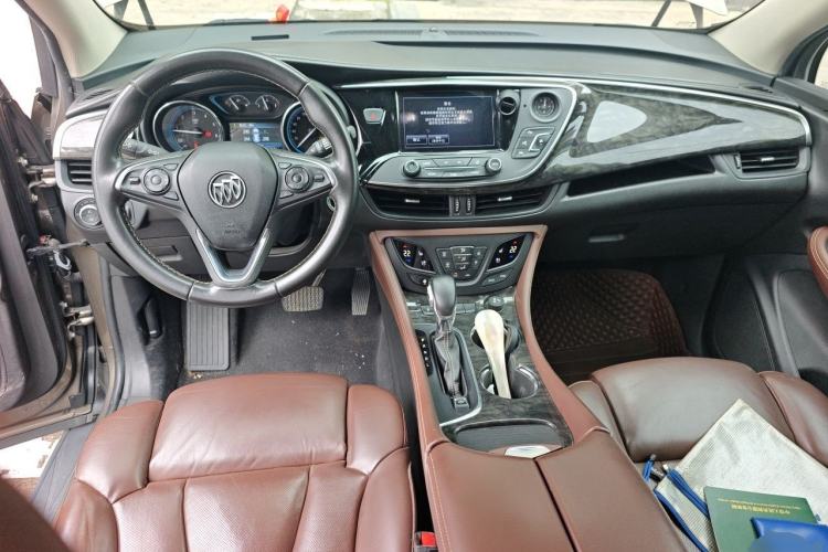 Used Buick Envision 2014 28T Four-Wheel Drive Luxury Model Center Console