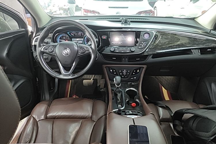 Used Buick Envision 2014 28T Four-Wheel Drive Luxury Model Center Console