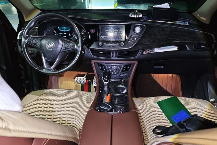 Used Buick Envision 2014 28T All-Wheel-Drive Versatile Sports Flagship Edition Center Console