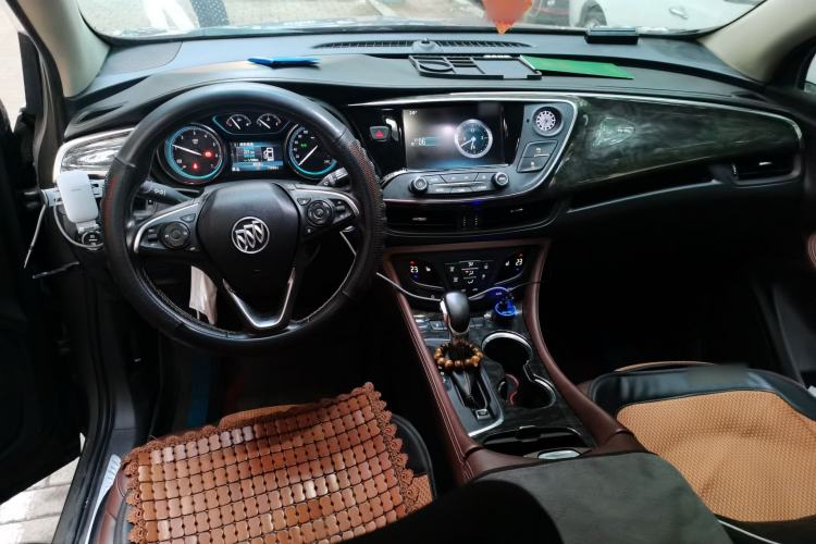 Used Buick Envision 2014 28T Four-Wheel Drive Elite Model Center Console
