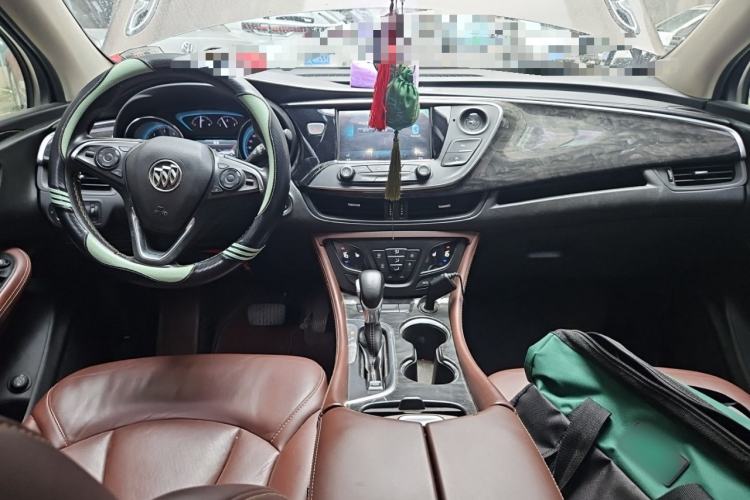 Used Buick Envision 2014 28T Four-Wheel Drive Elite Model Center Console