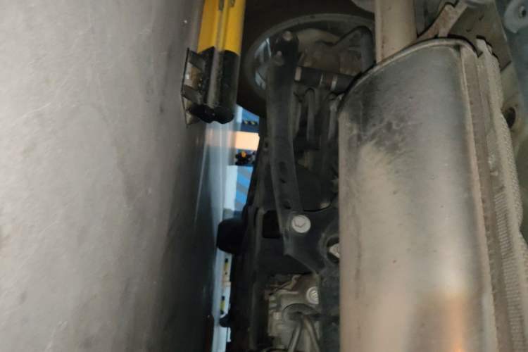 Used Buick Envision 2014 28T Four-Wheel Drive Luxury Model Chassis Rear