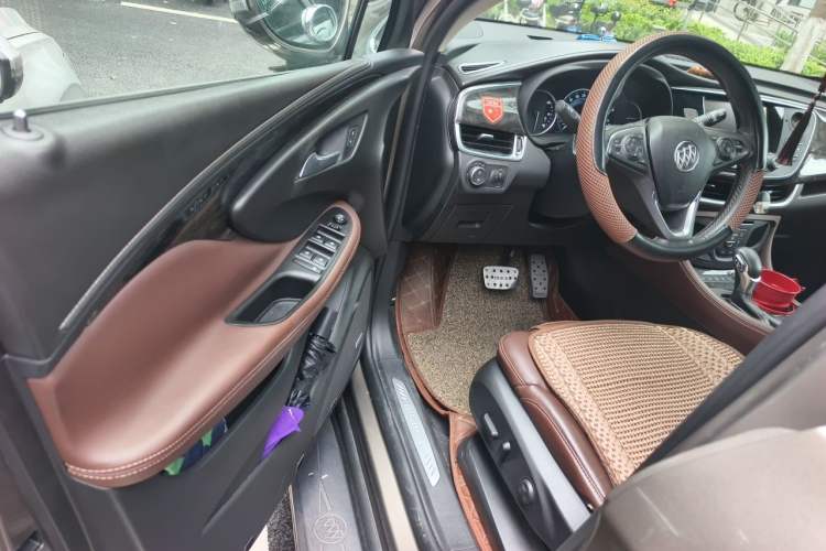 Used Buick Envision 2014 28T All-Wheel-Drive Versatile Sports Flagship Edition Driver Seat