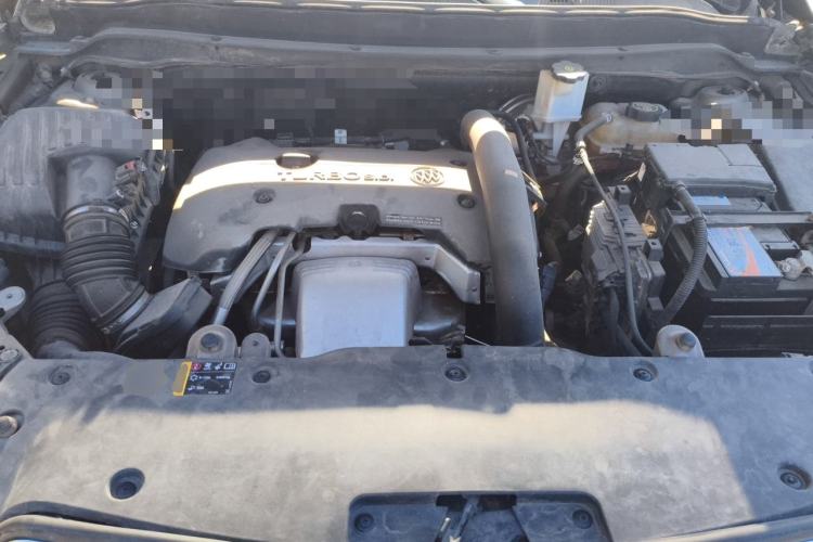 Used Buick Envision 2014 28T Four-Wheel Drive Elite Model Engine Bay