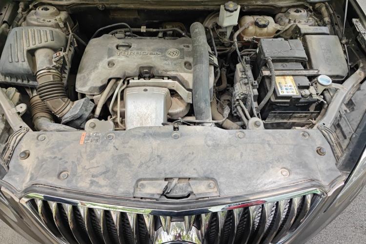 Used Buick Envision 2014 28T Four-Wheel Drive Elite Model Engine Bay