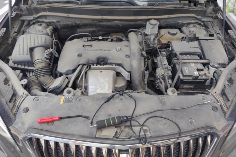 Used Buick Envision 2014 28T Four-Wheel Drive Elite Model Engine Bay