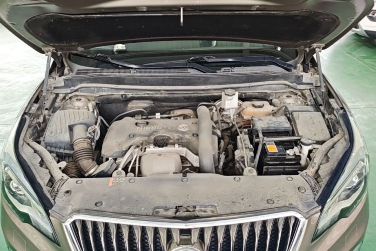 Used Buick Envision 2014 28T Four-Wheel Drive Elite Model Engine Bay