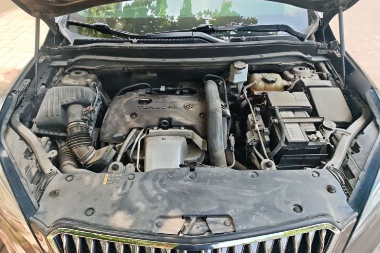 Used Buick Envision 2014 28T Four-Wheel Drive Luxury Model Engine Bay