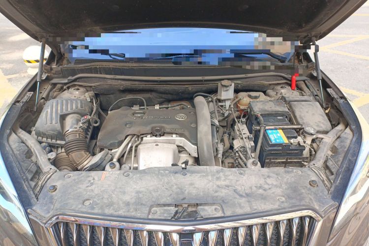 Used Buick Envision 2014 28T Four-Wheel Drive Luxury Model Engine Bay