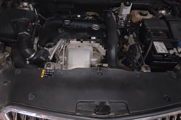 Used Buick Envision 2014 28T Four-Wheel Drive Elite Model Engine Bay
