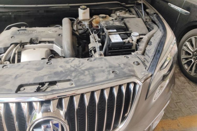 Used Buick Envision 2014 28T Four-Wheel Drive Elite Model Engine Bay Left