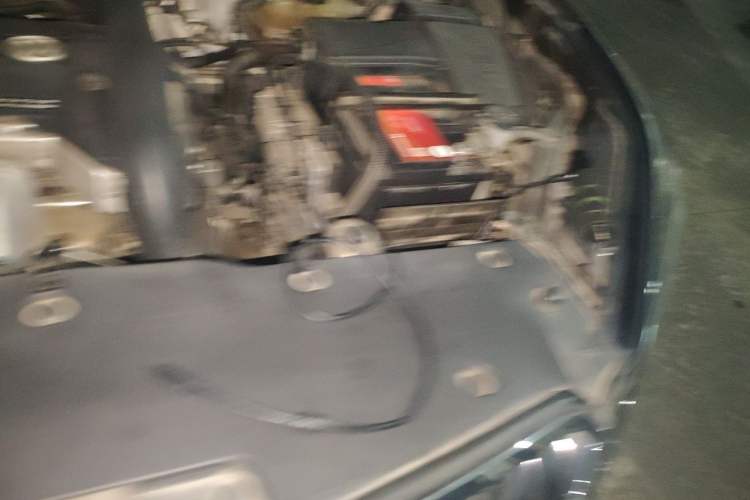 Used Buick Envision 2014 28T Four-Wheel Drive Elite Model Engine Bay Left