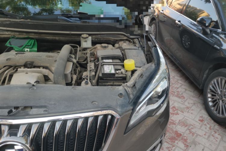 Used Buick Envision 2014 28T Four-Wheel Drive Elite Model Engine Bay Left
