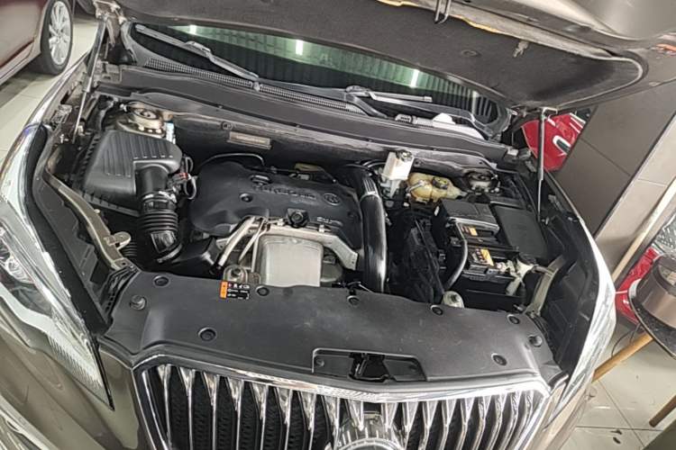 Used Buick Envision 2014 28T Four-Wheel Drive Luxury Model Engine Bay