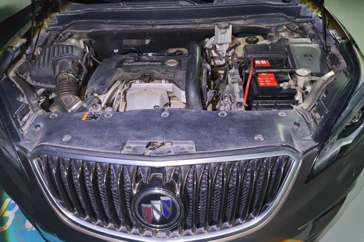 Used Buick Envision 2014 28T All-Wheel-Drive Versatile Sports Flagship Edition Engine Bay