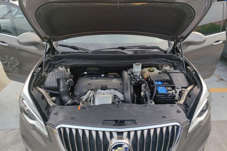 Used Buick Envision 2014 28T Four-Wheel Drive Elite Model Engine Bay