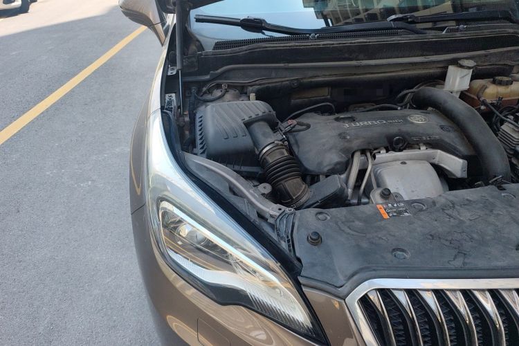 Used Buick Envision 2014 28T Four-Wheel Drive All-Terrain Flagship Edition Engine Bay Right
