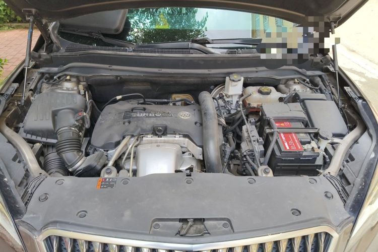 Used Buick Envision 2014 28T All-Wheel-Drive Versatile Sports Flagship Edition Engine Bay