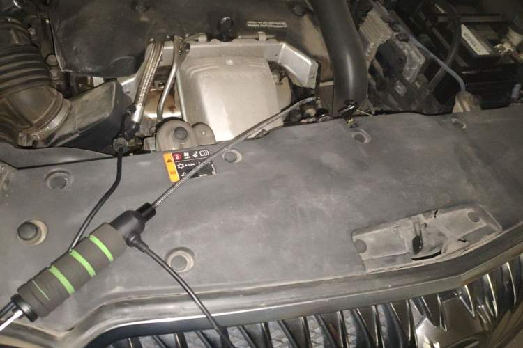 Used Buick Envision 2014 28T All-Wheel-Drive Versatile Sports Flagship Edition Engine Bay